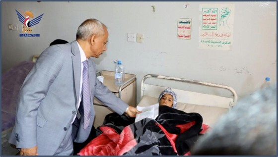 houthis-visit-his-victims
